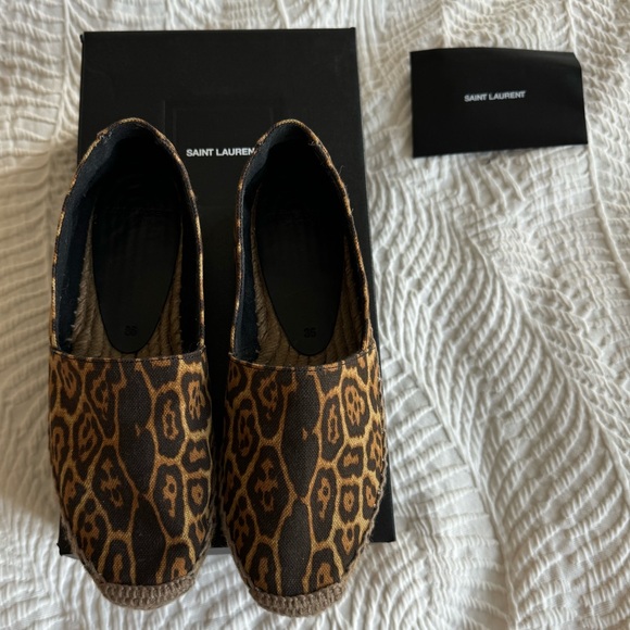 ⁦SAINT LAURENT leopard-print leather espadrilles 35 - Picture 1 of 5